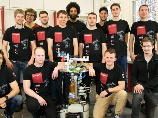 Robocup 2019：El hftm.team.solidus comienza su andadura ensídney