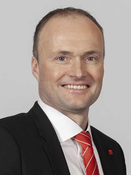 Dr. Christoph Rüttimann，首席技术官(CTO)